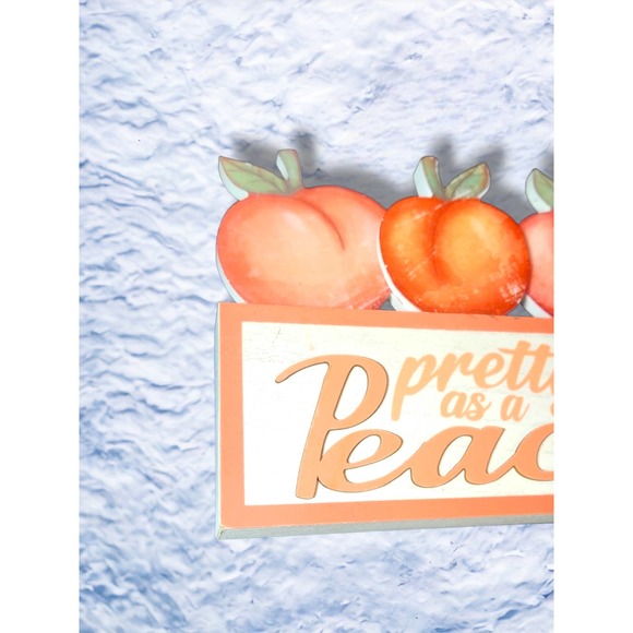 Pretty as a peach wall decor - Picture 4 of 8